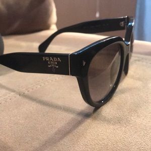 Prada women cat eye sunglasses